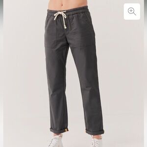 Green Woven Twill Roll Up Pant